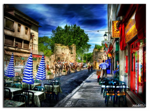 Arles street HDR
