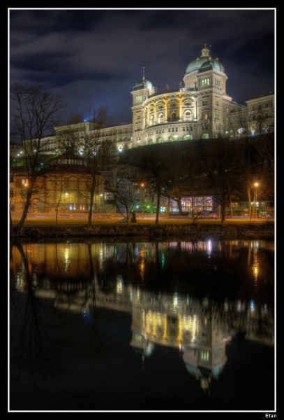 Le Palais fédéral en HDR de nuit par Etienne Anken