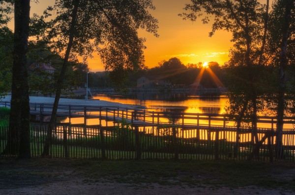 Etang de Saint Estèphe en Dordogne en HDR par François Bizet