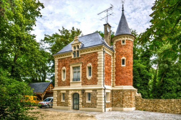 Château de la Tourelles à Evry en HDR par Olivier Perrin