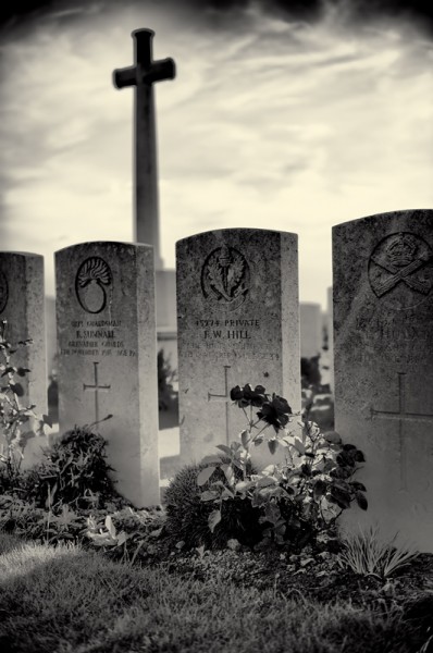 Canonne Farm British cemetery en HDR par Jean-Luc Stas